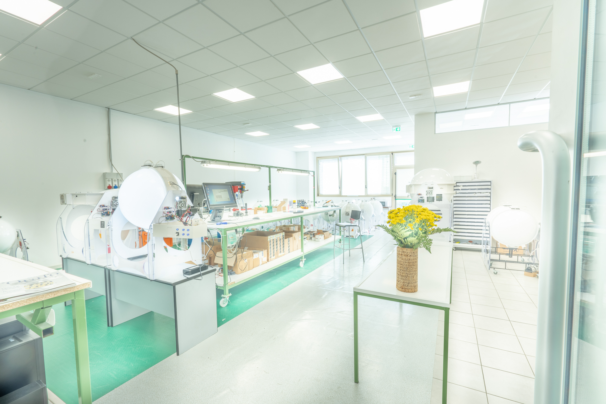 ALO hardware being assembled and calibrated in Arezzo